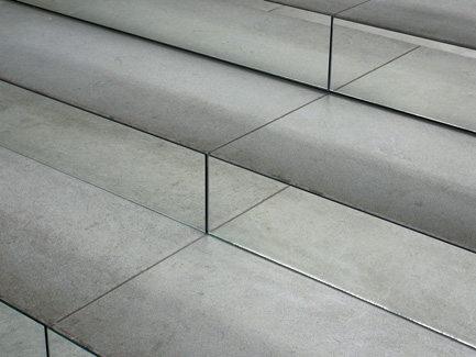 Monika Goetz - Reflective Vertical, Art Biesenthal, 2019